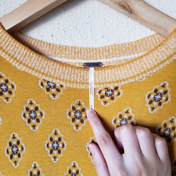 Free People Boho New Age Crew Nack Yellow Sweater - Picture 5 of 8